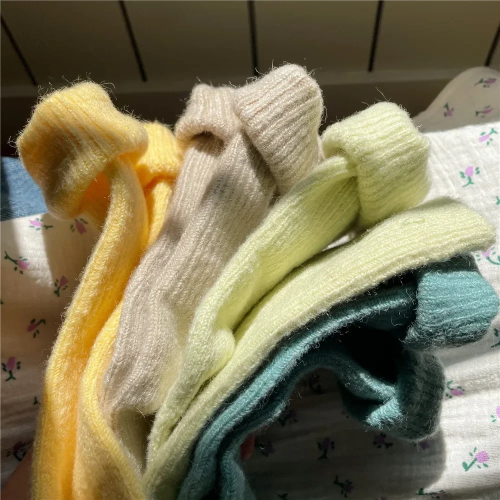 Solid Color Women Winter Thick - Thermal Sock Wool のレビューと価格