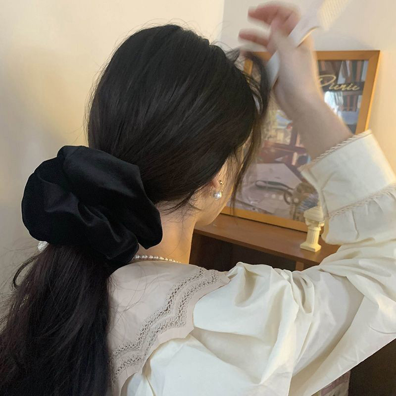 Oversize Black Velvet Scrunchi - Winter Headband Fleece のレビューと価格