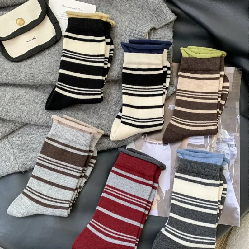 2026 Crimped Wool Women's Sock - Thermal Sock Wool のレビューと価格