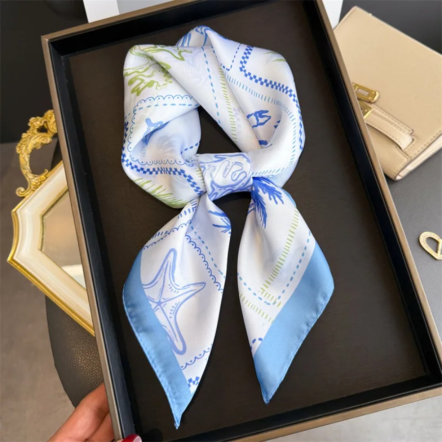 Blue Print Silk Square Scarf W - Shawl Wrap Winter のレビューと価格